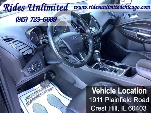 Used 2017 Ford Escape Titanium image 15
