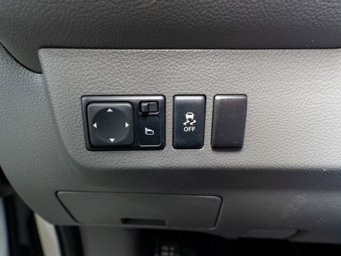 Used 2020 Nissan NV 2500 S image 29