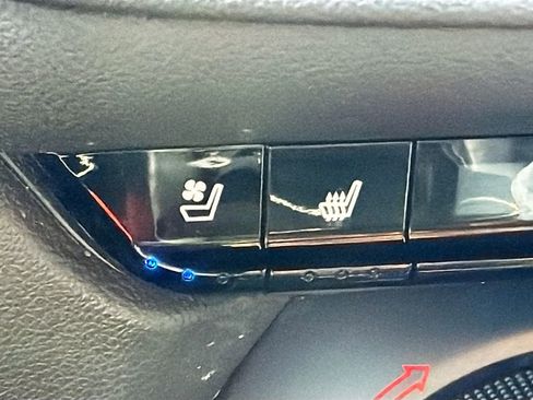 Used 2024 Chevrolet Blazer RS w/ Driver Confidence II Package image 21