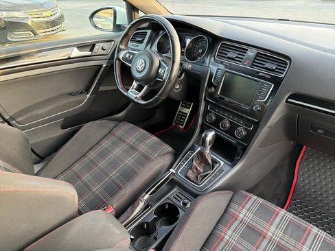Used 2016 Volkswagen GTI S image 21