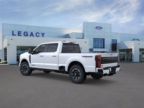 New 2026 Ford F250 Platinum w/ Tremor Off-Road Package AWD/4WD image 4