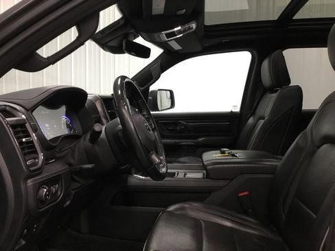 Used 2022 RAM 1500 Limited w/ Body Color Bumper Group AWD/4WD image 5