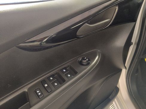 Used 2021 Chevrolet Spark LT FWD image 27