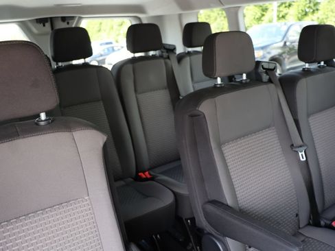 Used 2024 Ford Transit 350 XLT RWD image 21
