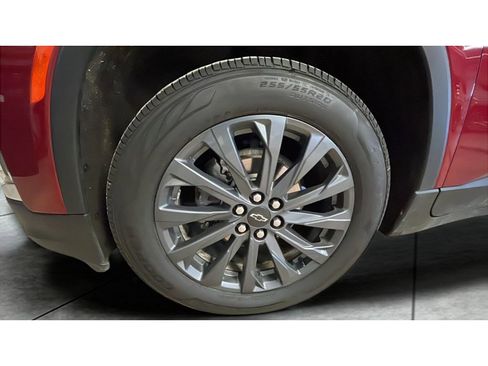 Used 2022 Chevrolet Traverse RS image 20