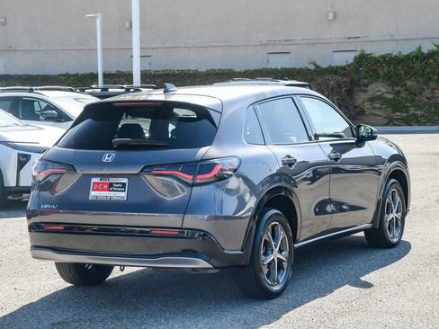 Used 2024 Honda HR-V EX-L image 9