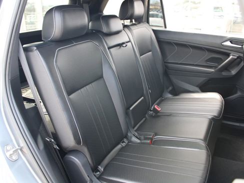 Used 2024 Volkswagen Tiguan SE R-Line image 24