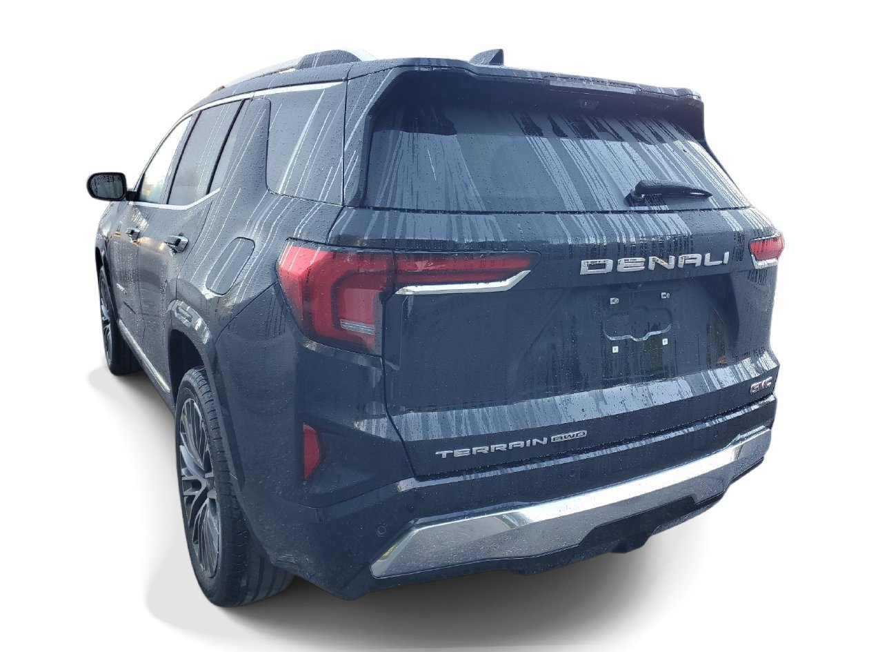Used 2027 GMC Terrain Denali AWD/4WD image 3