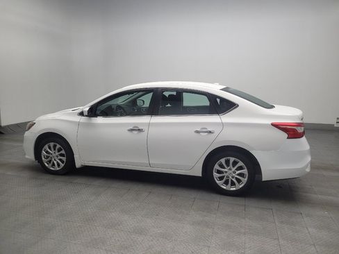 Used 2019 Nissan Sentra SV FWD image 3