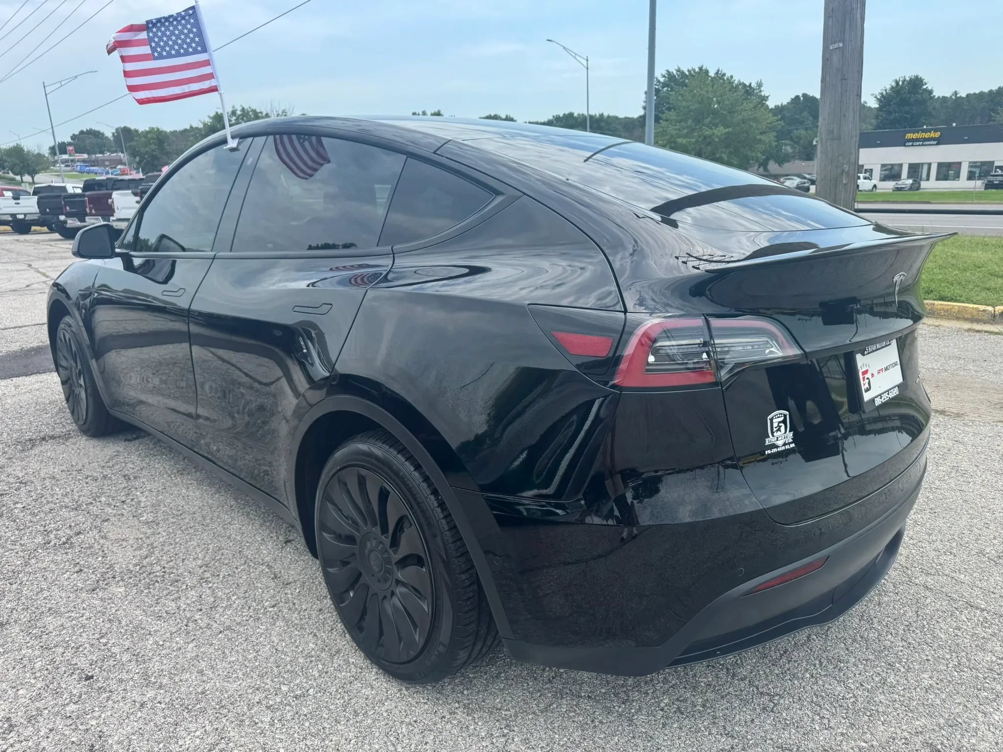 Used 2020 Tesla Model Y Long Range AWD/4WD image 8