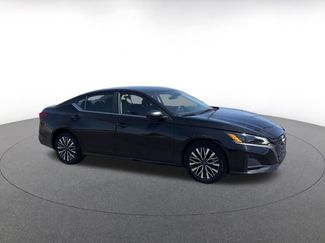 Used 2026 Nissan Altima 2.5 SV FWD video 2
