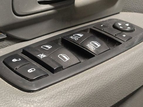 Used 2019 RAM 1500 Classic Warlock RWD image 27