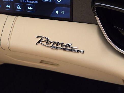 Used 2024 Ferrari Roma Spider RWD image 27