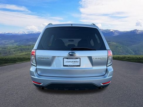 Used 2012 Subaru Forester 2.5X w/ Alloy Wheel Pkg AWD/4WD image 4