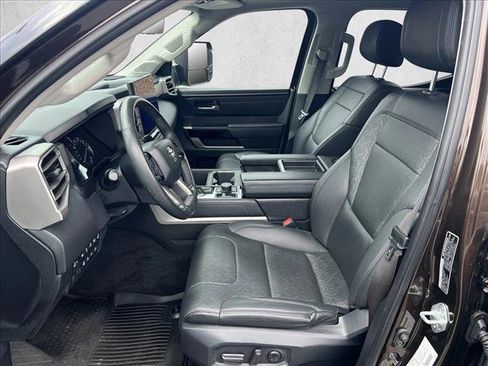 Used 2023 Toyota Tundra Limited image 10
