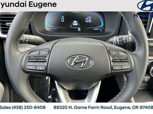 New 2025 Hyundai Venue SEL FWD image 25