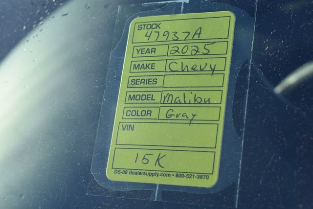 Used 2025 Chevrolet Malibu LS FWD image 13