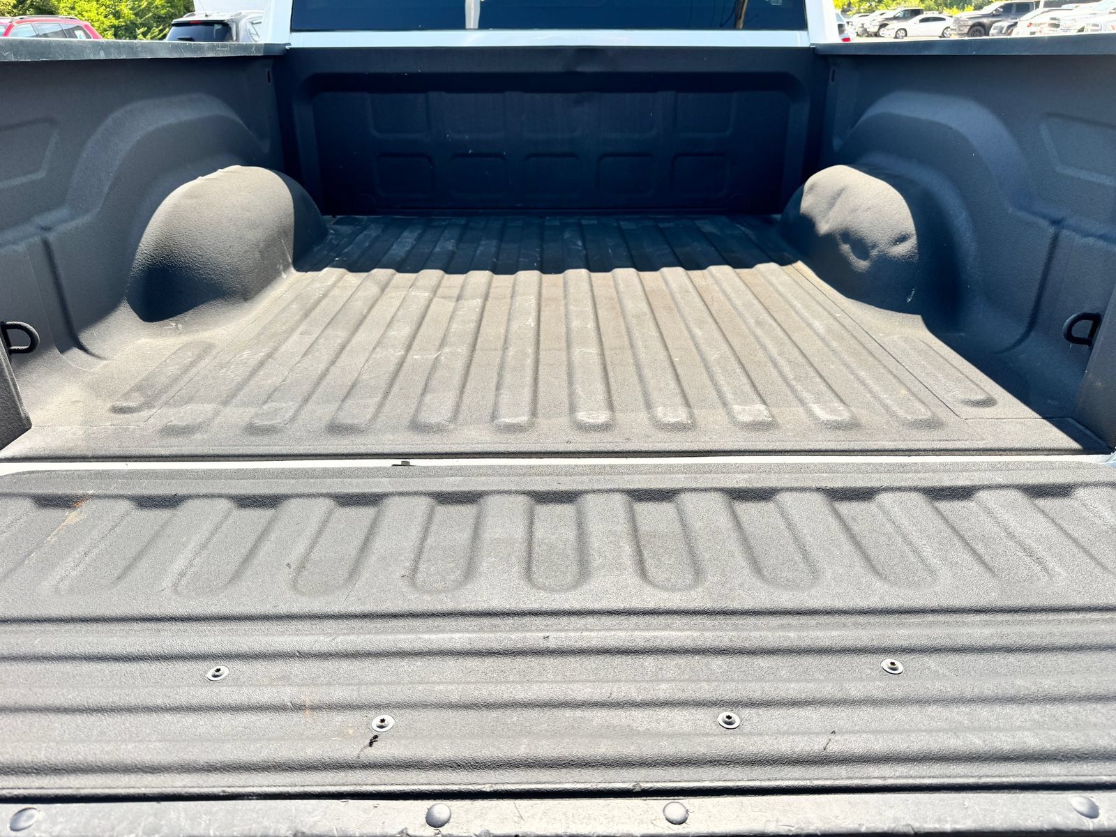 Used 2018 RAM 1500 Classic SLT AWD/4WD image 7