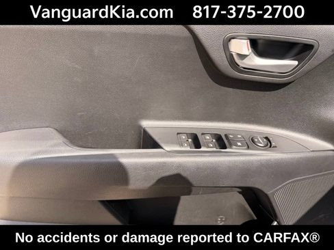 Certified 2022 Kia Rio LX FWD image 17