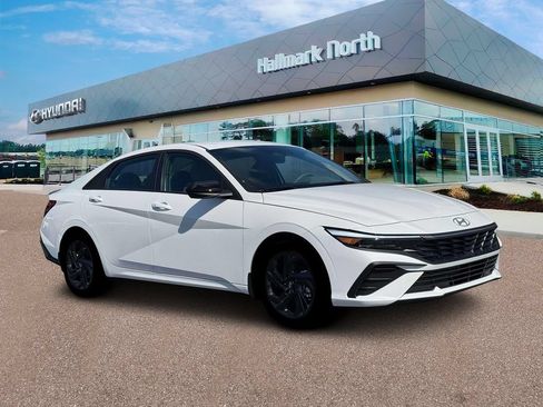 New 2026 Hyundai Elantra Sport FWD image 10