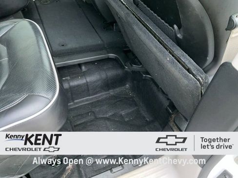 Used 2024 Chrysler Pacifica Limited image 18