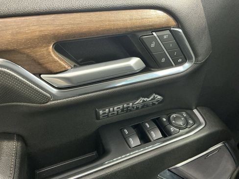 Used 2023 Chevrolet Silverado 1500 High Country image 23