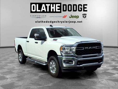 Used 2024 RAM 2500 Big Horn w/ Bed Utility Group AWD/4WD image 31