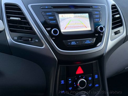 Used 2015 Hyundai Elantra SE w/ Option Group 02 image 20