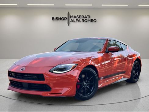 Used 2024 Nissan Z Performance w/ Heritage Edition RWD image 1