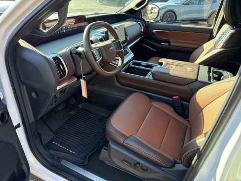 New 2026 Ford Expedition Max King Ranch image 18