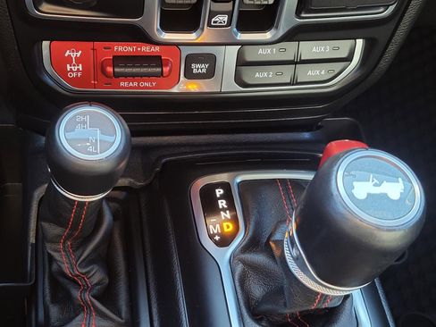 Used 2020 Jeep Wrangler Unlimited Rubicon image 30