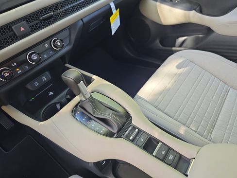 New 2026 Honda HR-V LX image 23