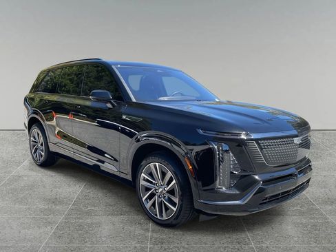 New 2026 Cadillac Vistiq Sport image 7