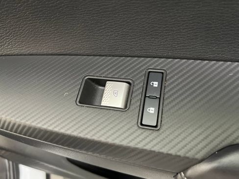Used 2024 Mitsubishi Outlander SE AWD/4WD image 34