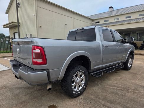 Used 2022 RAM 2500 Laramie AWD/4WD image 5