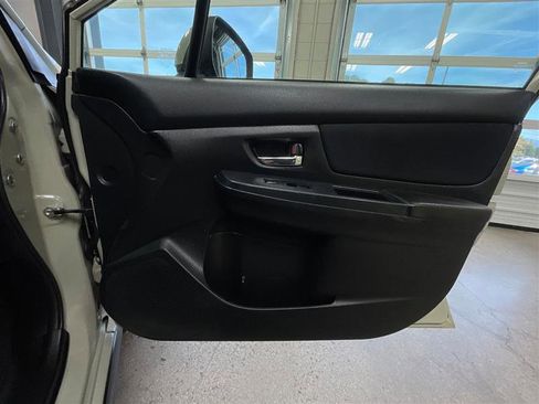 Used 2014 Subaru Crosstrek 2.0i Premium AWD/4WD image 23