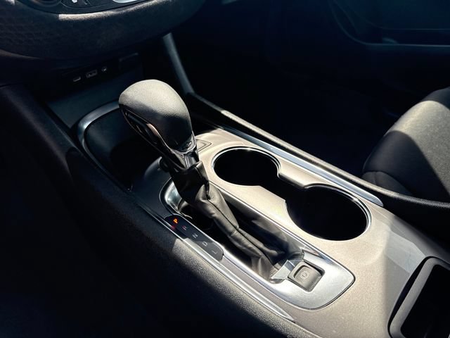 Used 2025 Chevrolet Malibu LT FWD image 23