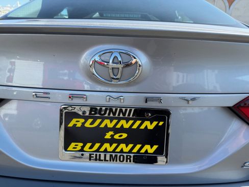 Used 2024 Toyota Camry SE image 36