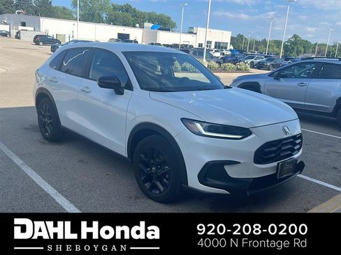 Used 2024 Honda HR-V Sport image 1