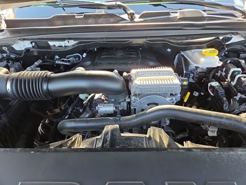 Used 2026 RAM 1500 Big Horn AWD/4WD image 17