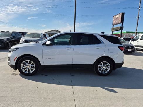 Used 2023 Chevrolet Equinox LT w/ LPO, Floor Liner Package image 9