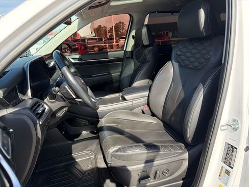 Used 2021 Hyundai Palisade Limited w/ Cargo Package image 11
