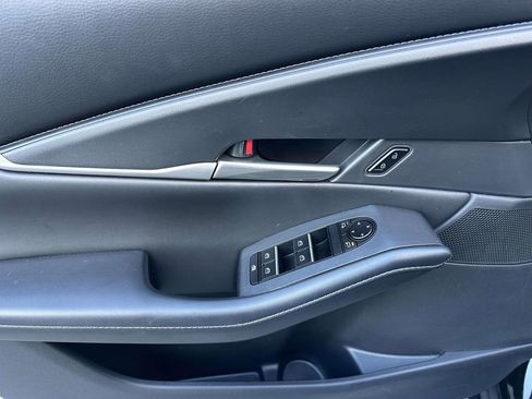 Used 2022 MAZDA CX-30 AWD 2.5 S w/ Select Package image 16