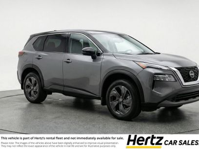 Used 2025 Nissan Rogue SV