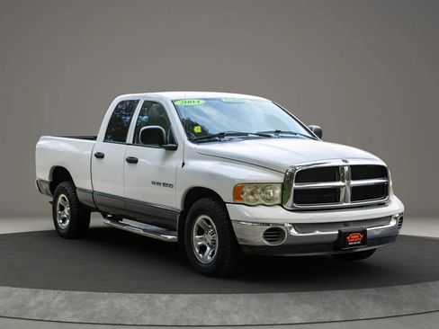Used 2004 Dodge Ram 1500 Truck SLT w/ Big Horn Quad Cab Value Group image 3