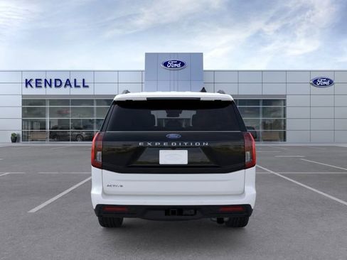 New 2026 Ford Expedition Active AWD/4WD image 5
