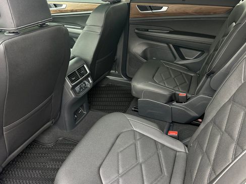 New 2026 Volkswagen Atlas SE AWD/4WD image 10