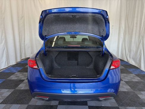 Used 2015 Chrysler 200 S FWD image 10