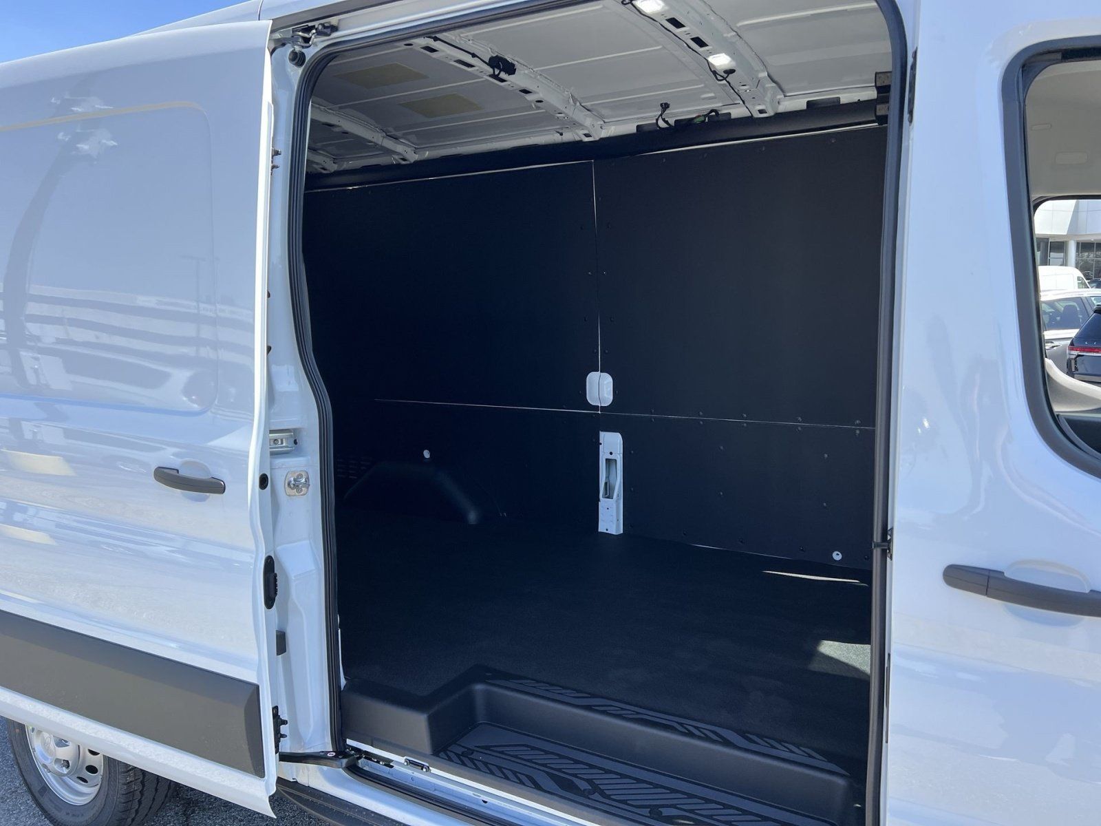 New 2026 Ford Transit 250 148 Medium Roof Extended AWD w/ Load Area Protection Package image 31