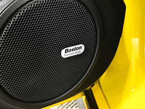 Used 2015 Chevrolet Camaro ZL1 image 22